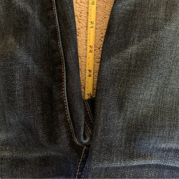 American Eagle Distressed Skinny Jeans - Picture 13 of 16